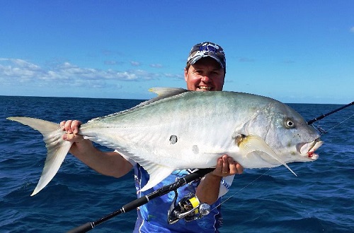 Paul Worsteling golden trevally 1