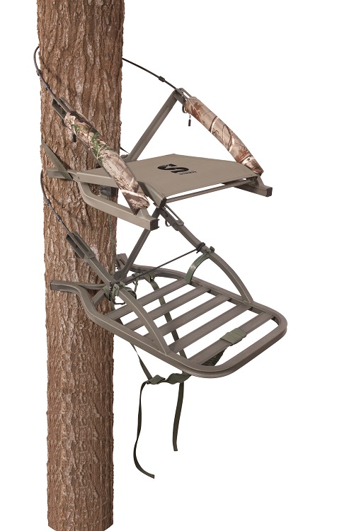 Sit High, Sit Comfortably With The Summit Treestands Sentry SD