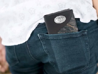 Mossy Oak and Zep-Pro Offer Camo Co-Branded Leather Wallets