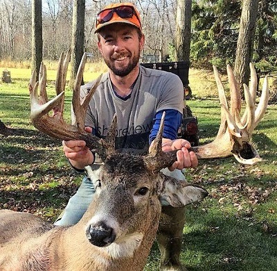 IOWA:Ex-Clear Lake man gets his Buck of a Lifetime