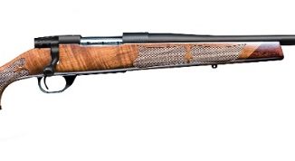 New Weatherby Vanguard Camilla, now available in 6.5 Creedmoor for women shooters