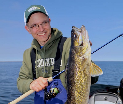 Post-Spawn Walleyes Strategies With Hard Baits