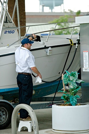 Here Are 6 Ways Boaters Can Be Green This Summer