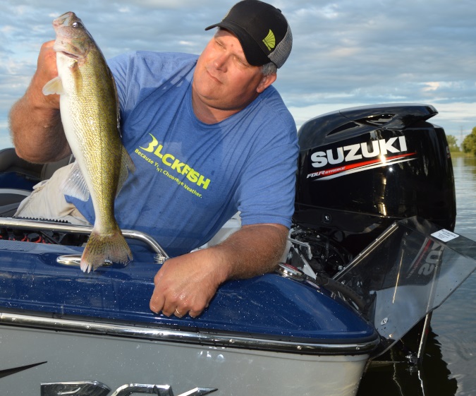 TROLL UP MORE WALLEYES IN THE SUMMER